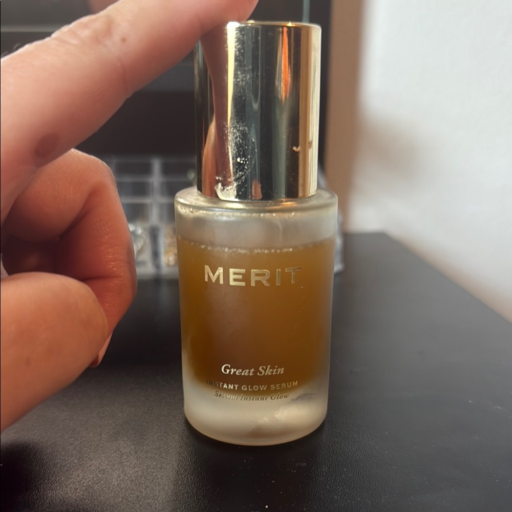 Merit Instant Glow